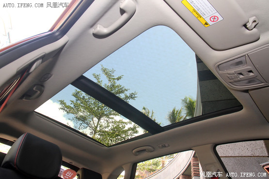 起亞傲跑