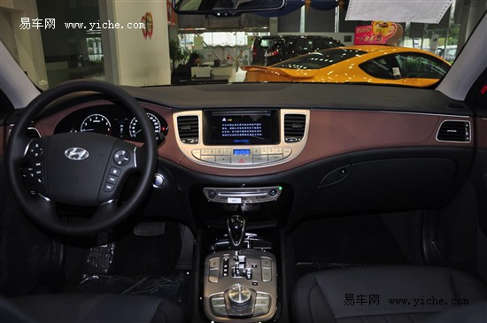 現(xiàn)款勞恩斯3.0L GDI 旗艦版