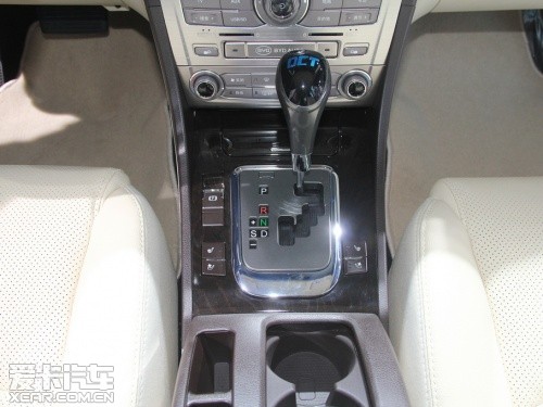 比亞迪汽車2013款思銳