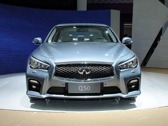 英菲尼迪Q50