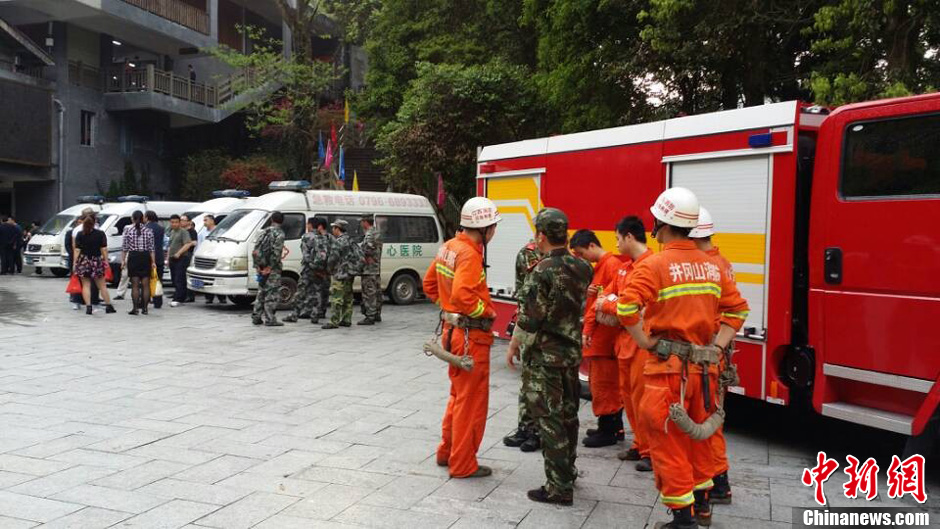 井岡山索道發(fā)生轎箱墜落 1人被甩出箱外遇難