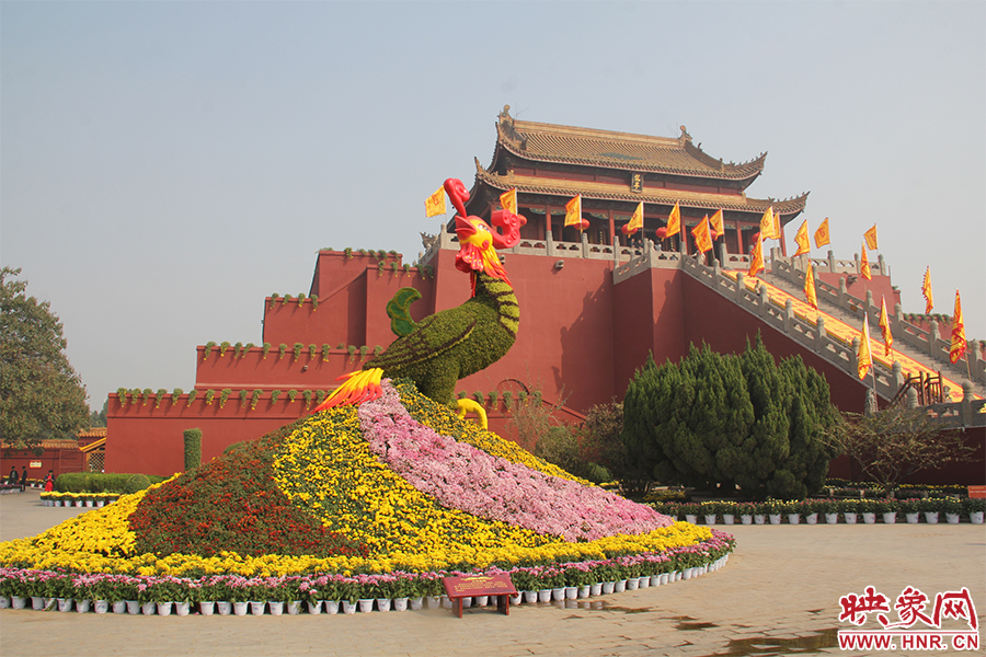 鳳舞九天。