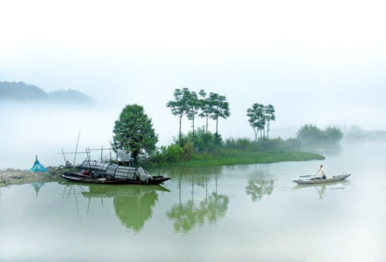 過一個(gè)清爽不染塵埃的夏天